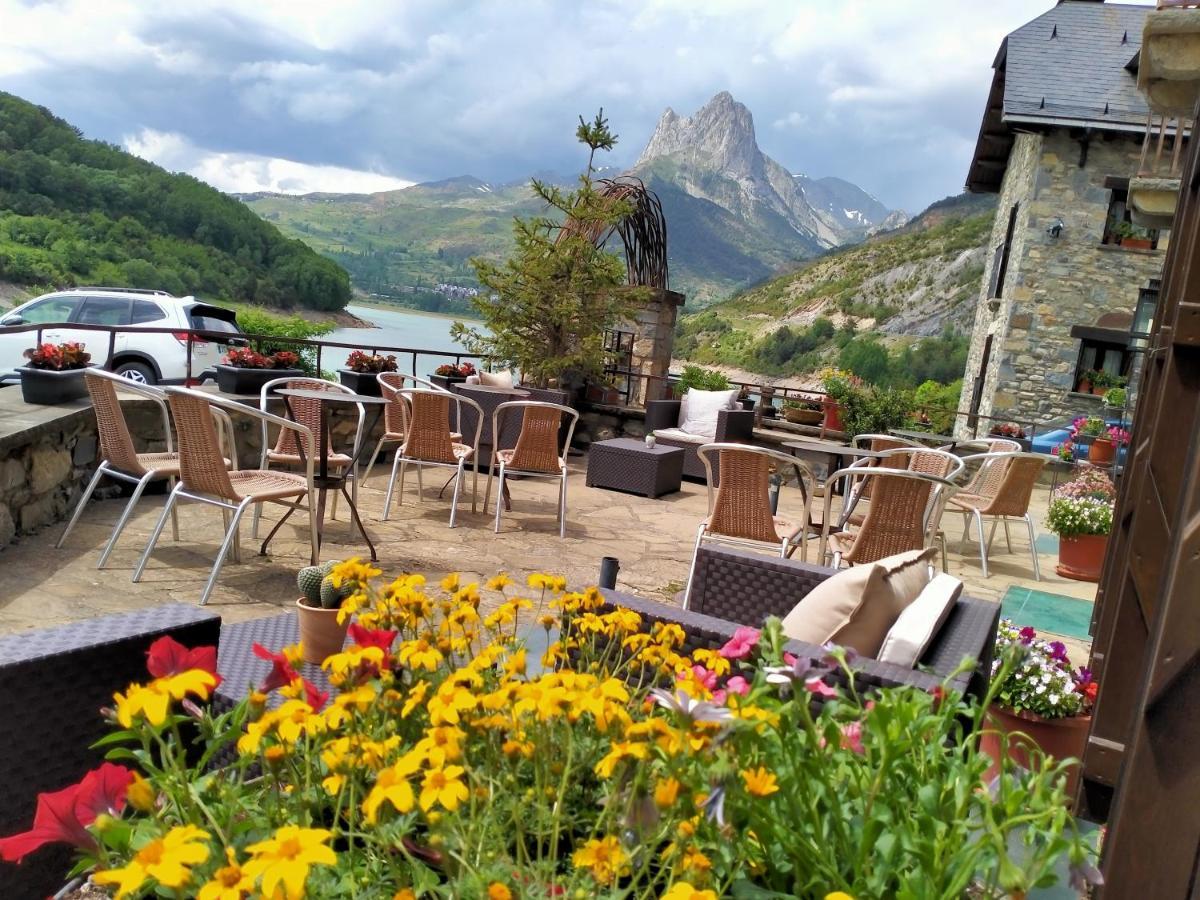 Hotel La Casuena Лануса Экстерьер фото