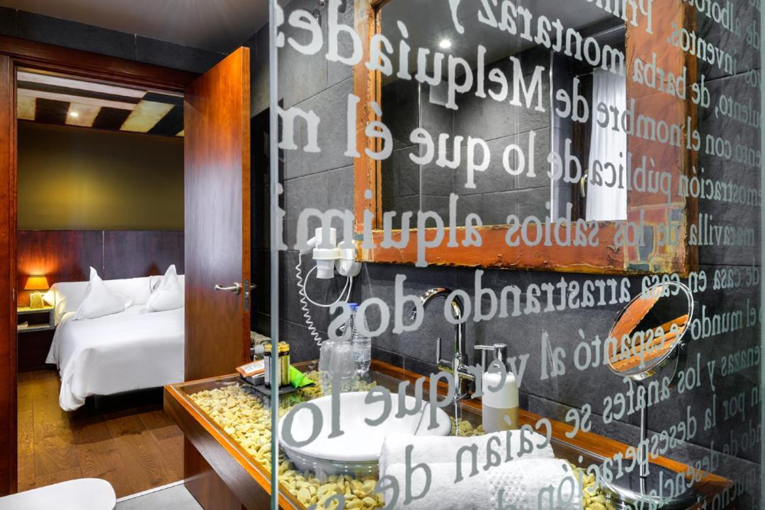 Hotel La Casuena Лануса Экстерьер фото