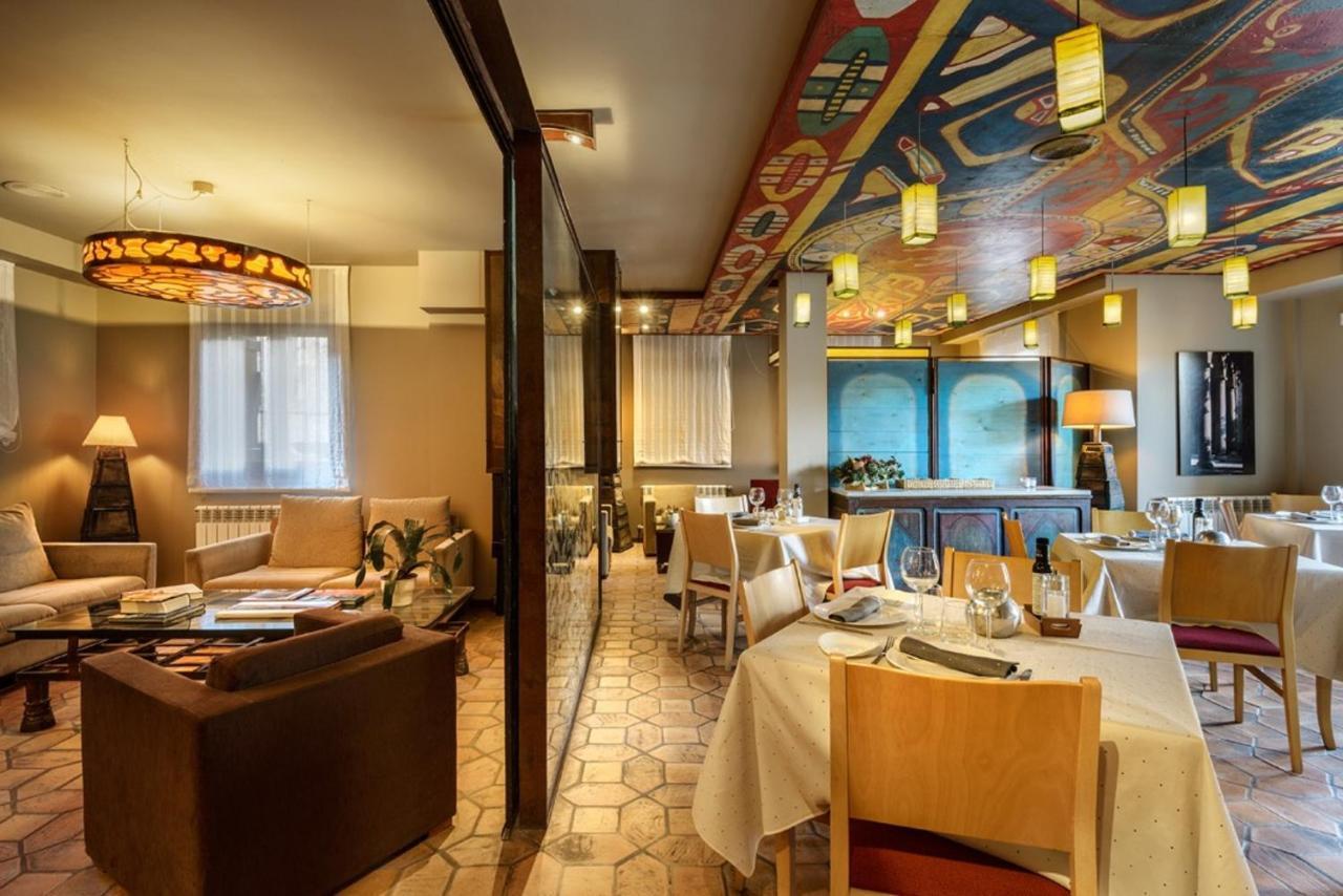 Hotel La Casuena Лануса Экстерьер фото